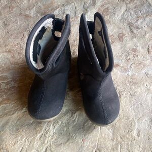 Toddler Bogs winter/rain boots